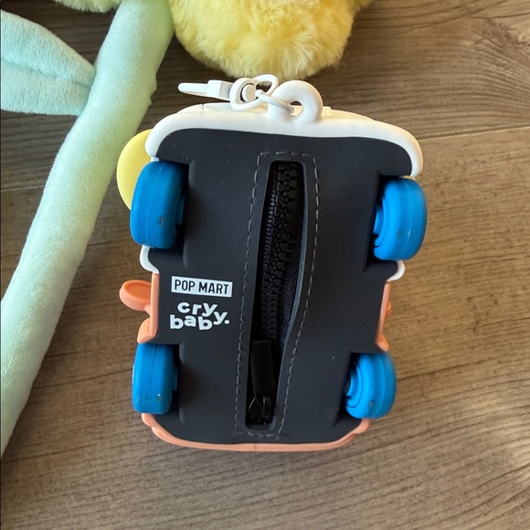 Crybaby bundle - Picture 2 of 6